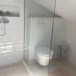Sunshine Apartment Sutivan